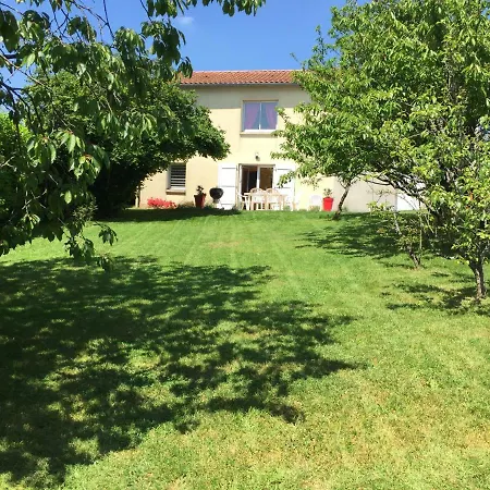 La Maison Madame Hébergement de vacances *